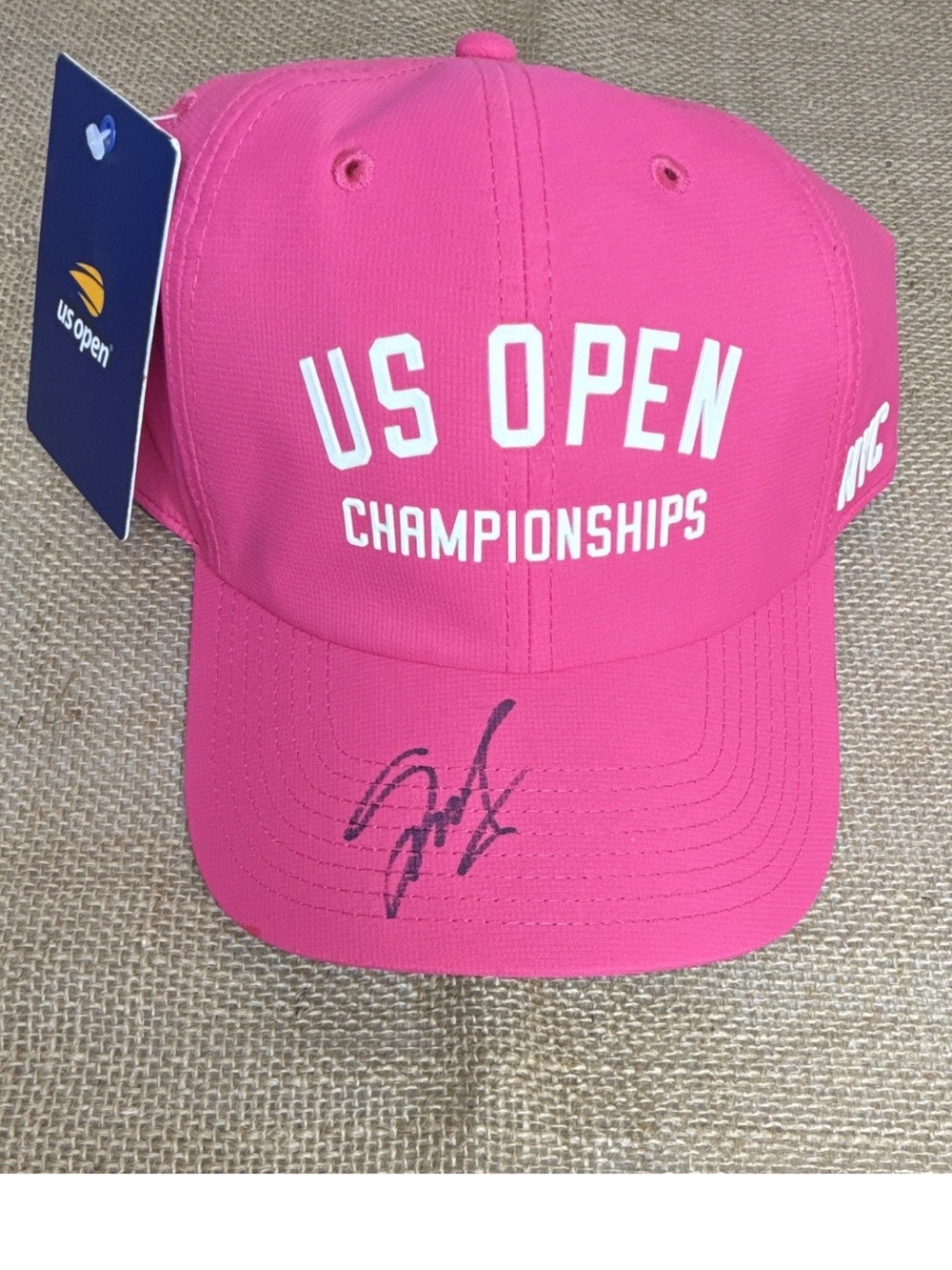 NWT US Open Tennis hat with Aryna Sabalenka’s autograph Hot Pink
